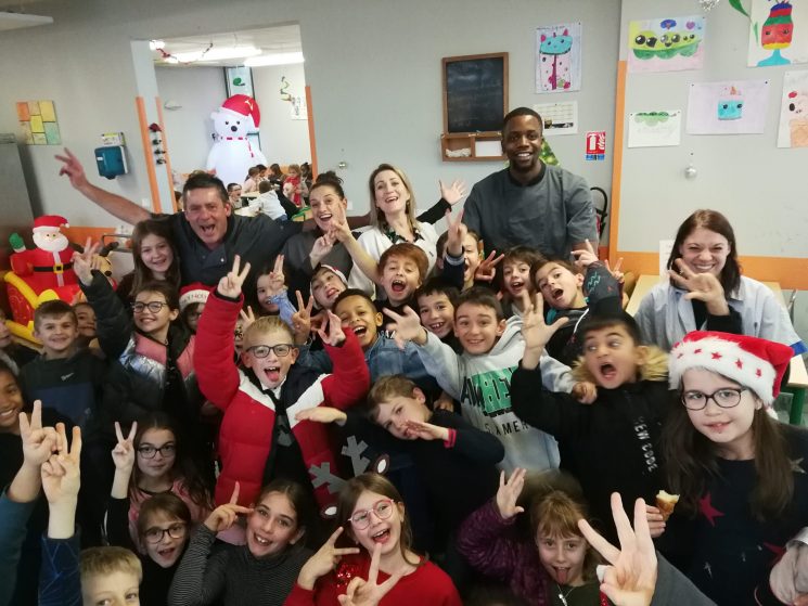 Repas et goûter de Noël au restaurant scolaire